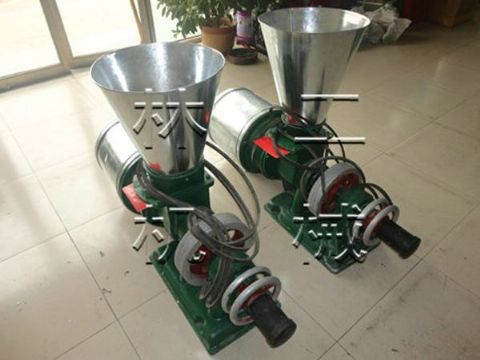 點擊查看詳細(xì)信息<br>標(biāo)題：臥式磨面機(jī) 閱讀次數(shù)：1850