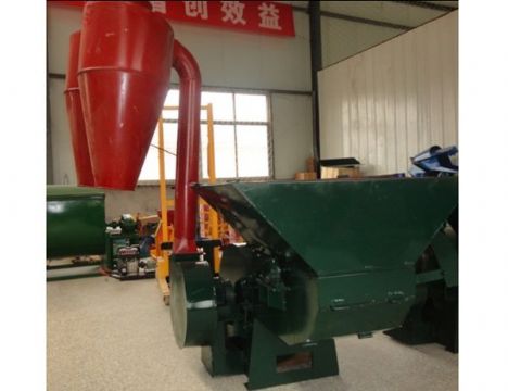 點擊查看詳細信息<br>標題：雙沙克龍粉碎機 閱讀次數(shù)：1837