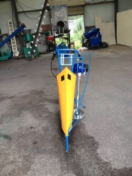 點擊查看詳細(xì)信息<br>標(biāo)題：秸稈收割機 閱讀次數(shù)：2043