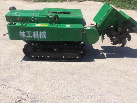 點擊查看詳細(xì)信息<br>標(biāo)題：履帶開溝機　 閱讀次數(shù)：1827