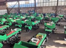 點(diǎn)擊查看詳細(xì)信息<br>標(biāo)題：果園施肥機(jī) 閱讀次數(shù)：2001